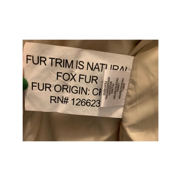 HUNTER Red Puffer Coat w/ Real Fox Fur Trim (Detachable) | Size S | Pre-Owned - Picture 13 of 14